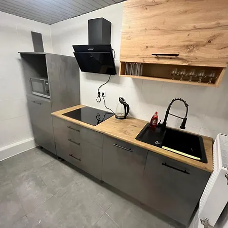 Apartment Gemuetliches Ferienhaeuschen Neumuenster